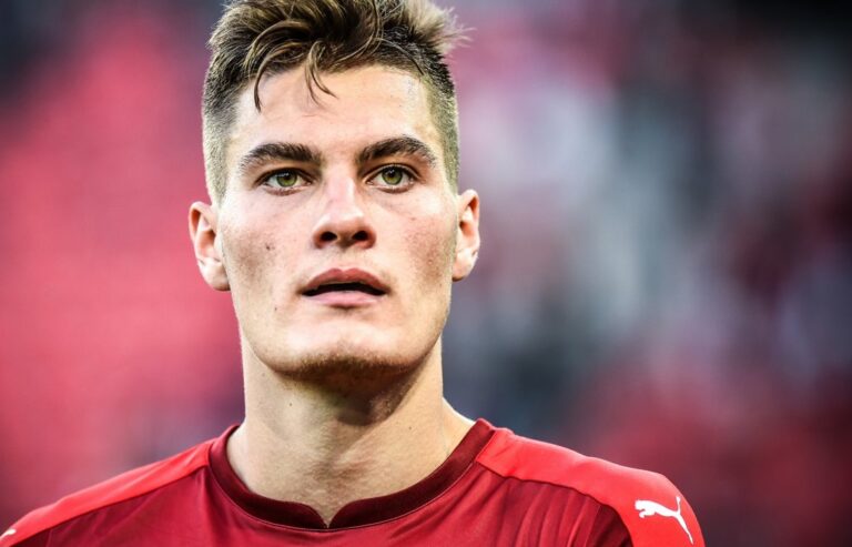 Patrik Schick to nebude mít jednoduché! Kdo je Victor Boniface, střelec Leverkusenu, se kterým se český fotbalista porve o místo v sestavě?