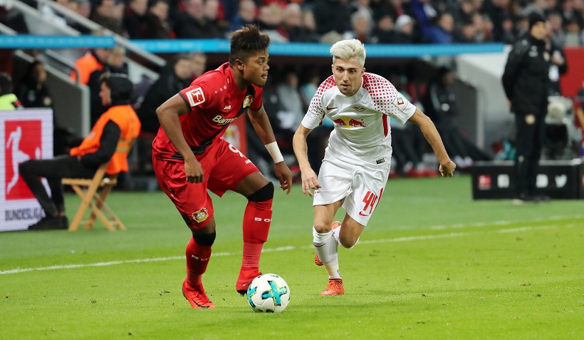 Leverkusen RB Lipsko Leon-Bailey-a-Kevin-Kampl-zdroj-redbull.gepa-pictures.com