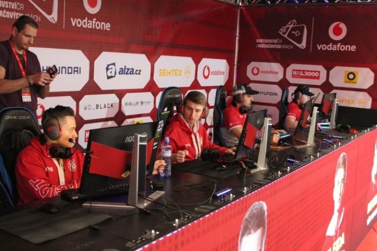 Investor Petr Dědek mladší investuje do esportu. Jeho Dynamo se spojuje s ECLOT