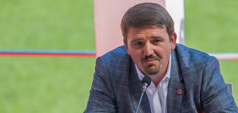 Výsměch místo vysvětlení? Místopředseda Slavie zlehčuje účast Prymuly a spol. na utkání s Leicesterem