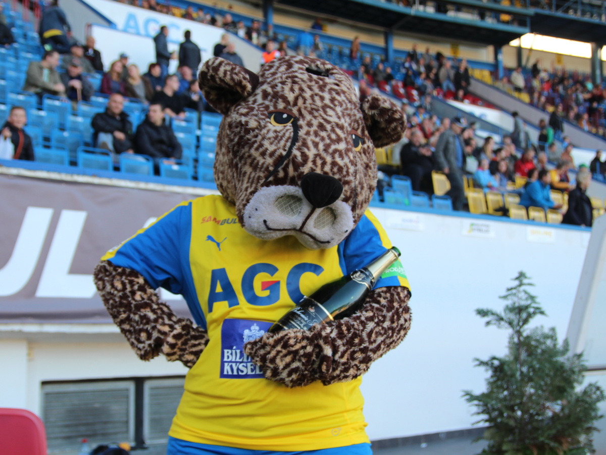 Maskot fotbalových Teplic u vás doma? Cena zapůjčení vás možná překvapí