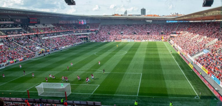 Jak je na tom trávník v Edenu? Brzy se přiblížíme hřišti, které je v Košicích, raduje se Trpišovský