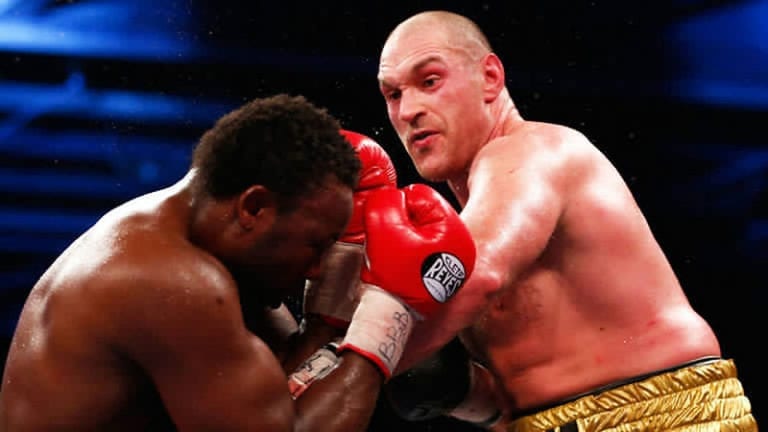 Tyson Fury v UFC? Dana White poslal slavnému boxerovi veřejnou nabídku na zápas s Jonem Jonesem