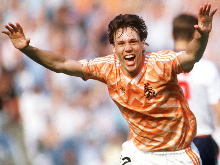 Fotbal by byl bez pravidla o ofsajdu lepší! Tvrdí nizozemská legenda