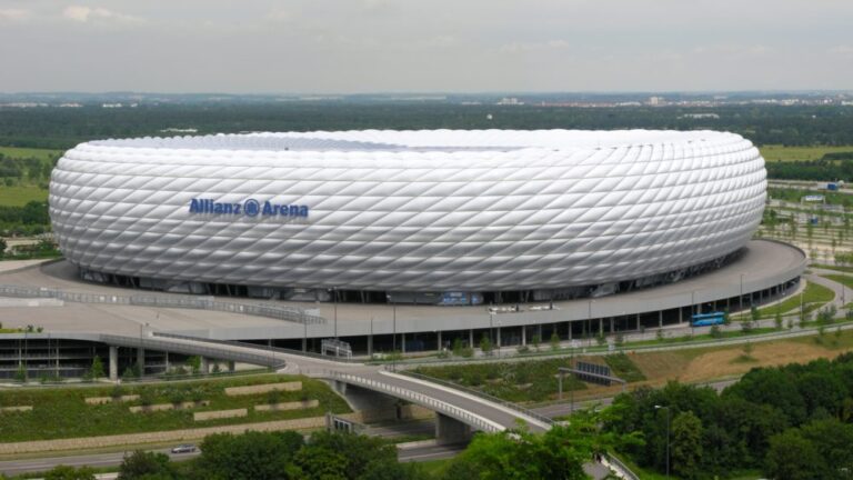 Německo vyšle Maďarům jasný vzkaz! Allianz Arena se rozzáří duhovými barvami