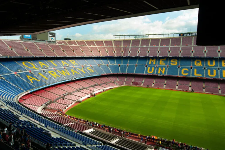 Nepříznivé výsledky Barcelony pokračují i pod Xavim, Maradona Cup získala Boca Juniors