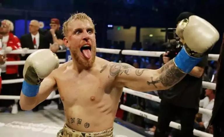 Jake Paul zveřejnil seznam vysněných soupeřů. Nechybí šéf UFC, šampion těžké váhy či boxerské legendy