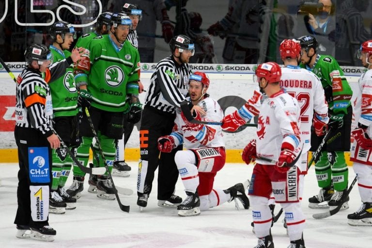 Oceláři Třinec vs. Mladá Boleslav: Preview a tipy na sázení