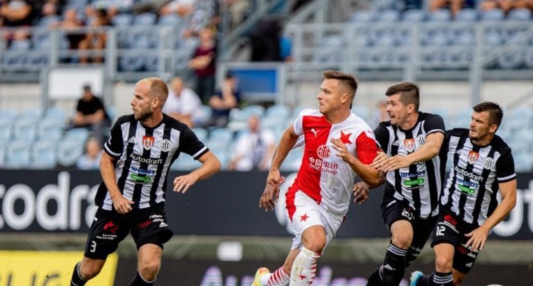 Co sledovat ve druhém kole: Slavia láme venkovní kletbu, Baník proti Slovácku pod tlakem