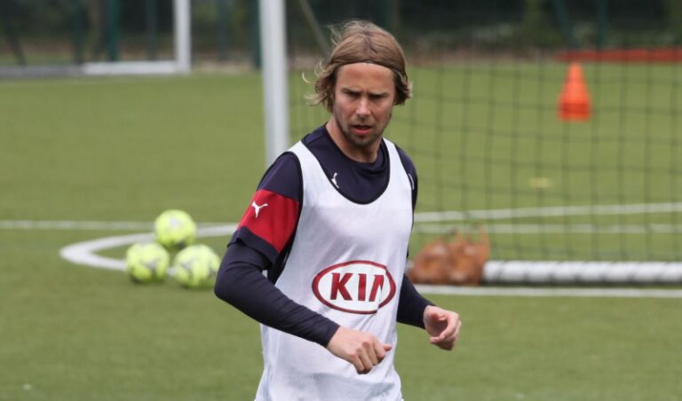 Osobnosti českého fotbalu: Jaroslav Plašil. Kapitán a legenda Girondins Bordeaux