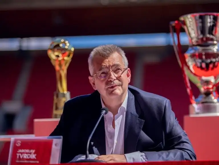Jaroslav Tvrdík slaví další malou-velkou výhru! Slavia může mít na Ligu mistrů plný Eden!