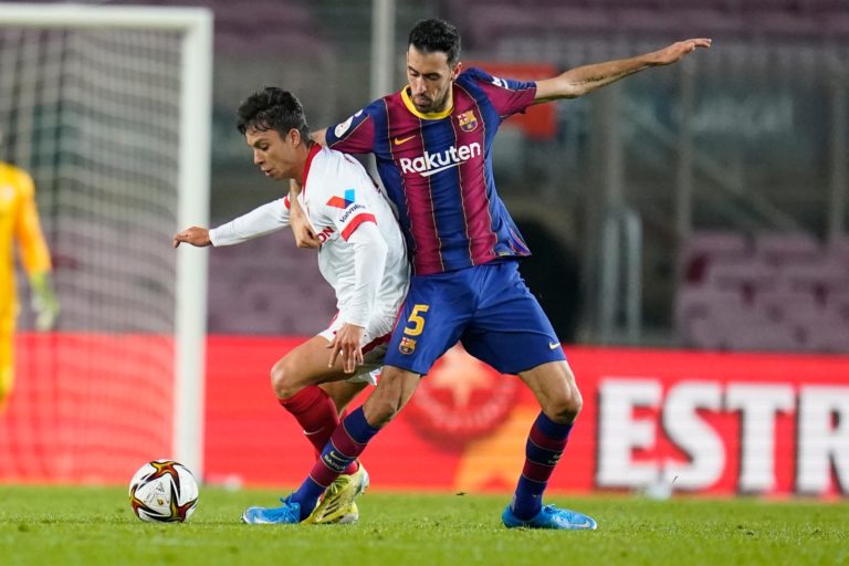 Busquets oficiálně po sezóně skončí v Barceloně! Po 15 letech změní klub, potká se opět s Messim?