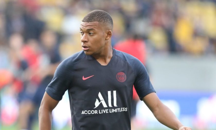 Mbappé parla del suo futuro.  Rimarrà al PSG?