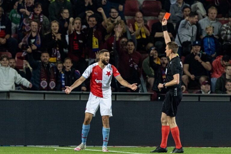 Klíčoví hráči Slavie v cestě za úspěchem v derby: Expert na Spartu, smolař z Letné či africký dříč
