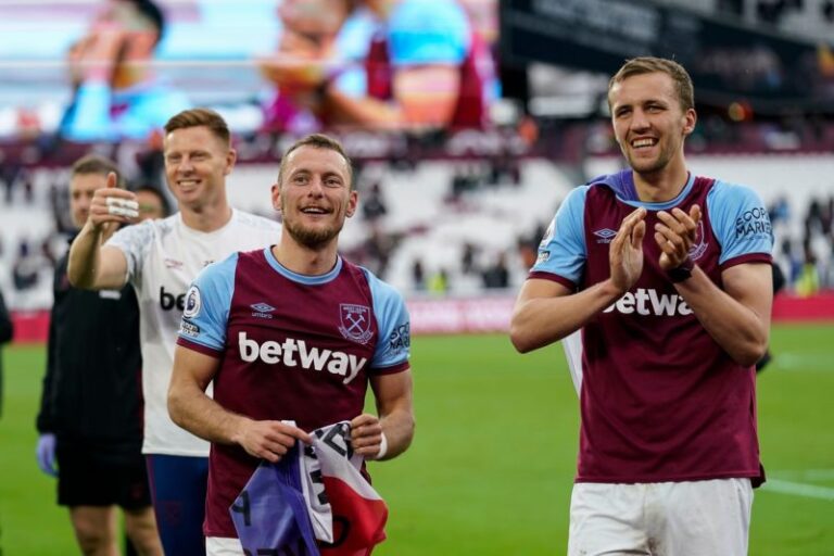 Součkův gól, Coufal zpět v sestavě i parádní nůžky. West Ham doma remizoval s Brightonem