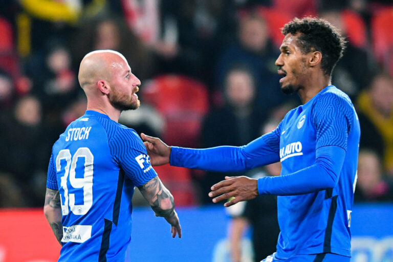 Slovan Liberec je na vítězné vlně, ale neměli Bohemians kopat penaltu? Co si o zákroku myslí veřejnost?