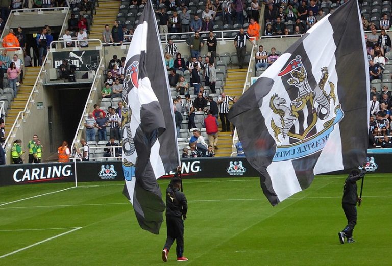 Newcastle projevil velký zájem o Edena Hazarda! Real Madrid stanovil jeho cenu. Co Lacazette?
