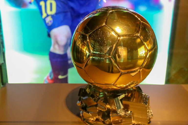 Nejstarší vítězové Zlatého míče: V top desítce najdeme i dva české hráče
