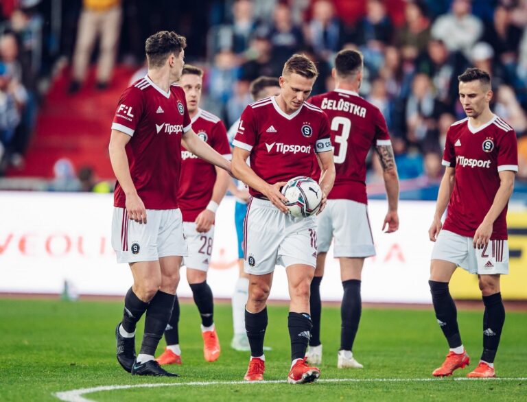 Plzni věřím na titul víc než Spartě, není to ta mohutná Sparta, myslí si Švancara