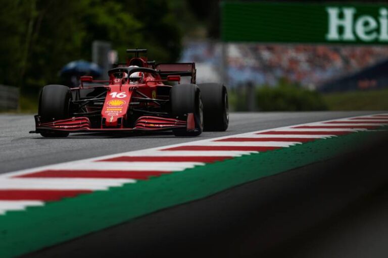 Premiérová kvalifikace s novými pravidly pro Leclerca, Hamilton daleko za úspěchem