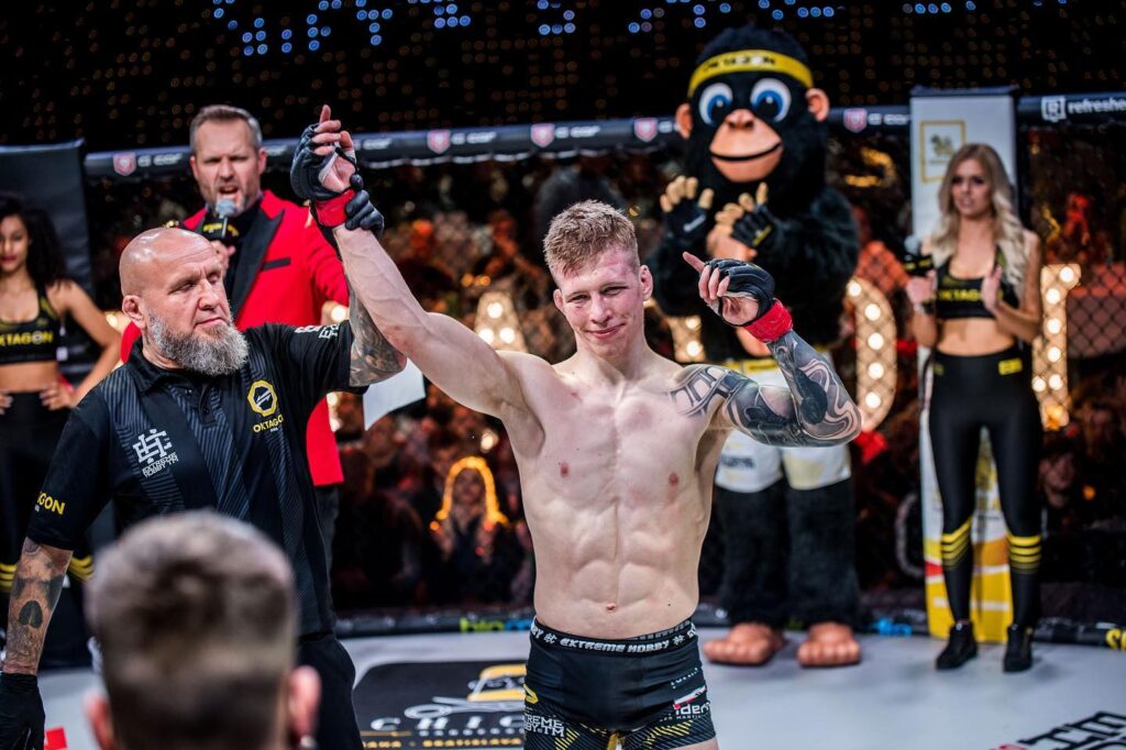 jakub tichota oktagon