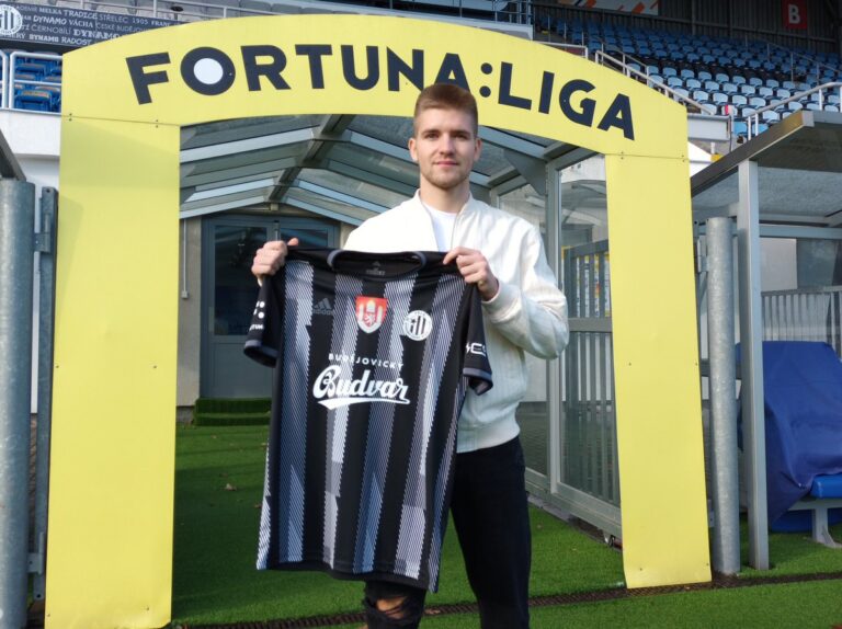 Východní cesta pokračuje, do Dynama přichází ruský obránce
