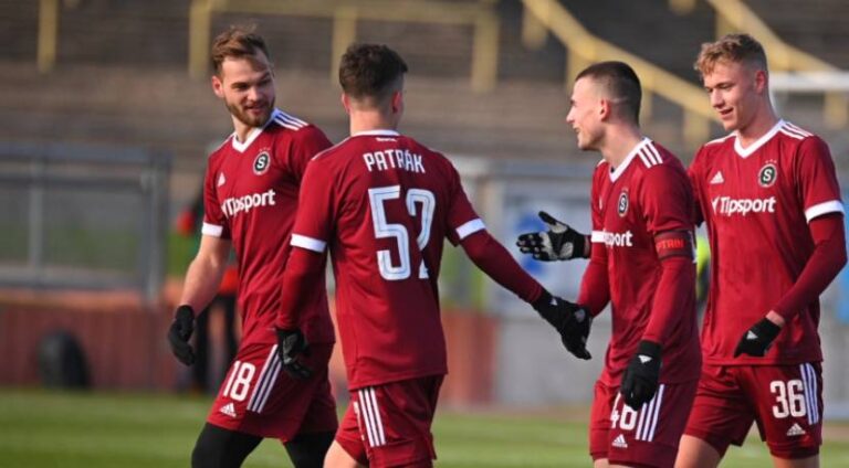 Sparta začala přípravu vítězně a rozstřílela Chrudim 5:0! Jak tento duel hodnotí trenér Vrba?