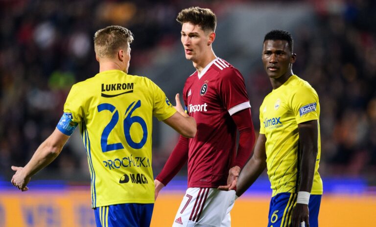 Sparta po dramatické bitvě vyhrála ve Zlíně, dva góly si připsal Čvančara