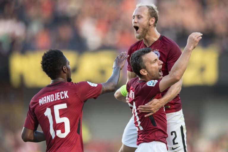 Bývalý sparťan jde pomoct zachraňovat Galatasaray! Jak na Semiha Kayu reagují čeští fanoušci?