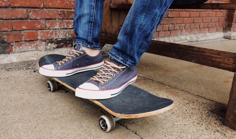 Jaká platí dopravní pravidla pro skateboard, koloběžky či BMX?