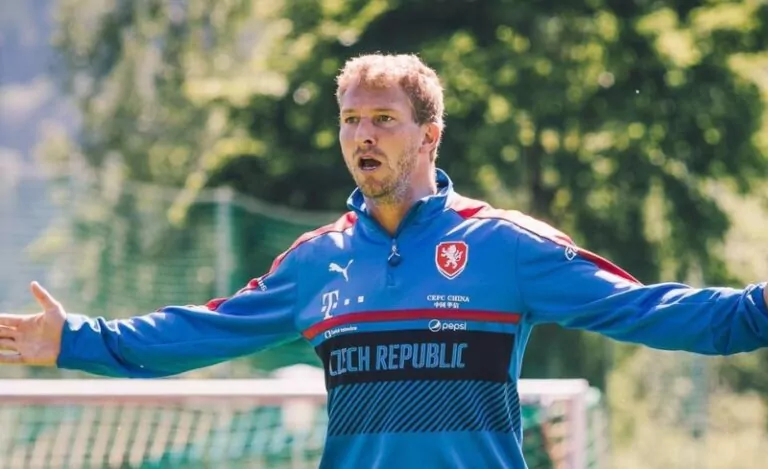 Skaut West Hamu byl v Praze a dopoledne hrál zrovna druholigový Žižkov, vzpomíná Mikolanda na přestup do Premier League