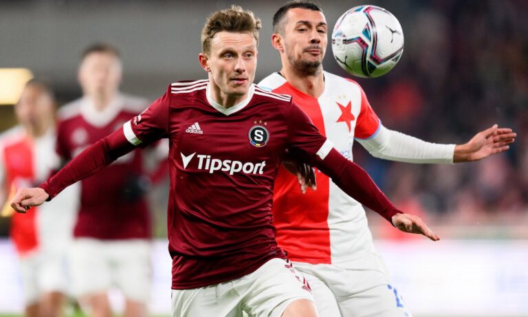 Pavel Vrba vysvětlil, proč nebyli na lavičce Sparty Krejčí starší se Součkem. Znamená to jejich konec v týmu?