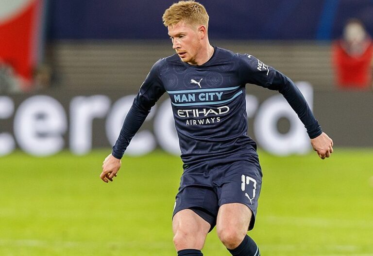 Hráč sezóny Premier League: Kevin De Bruyne a Mohamed Salah v nominaci nechybí