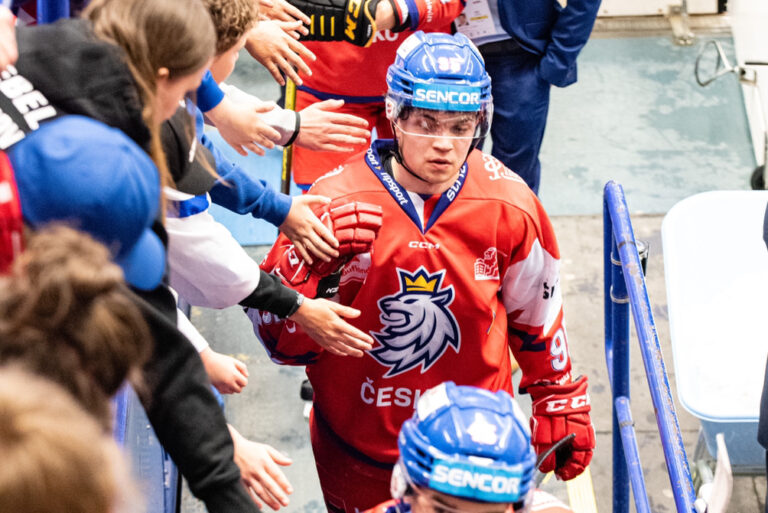 Matěj Blümel na MS oslnil! Krouží kolem něj tři kluby z NHL