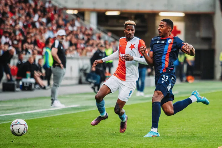 Trefa do černého! Santos Slavii zalepí hned dva posty s otazníkem, kde ho bude Trpišovský využívat?