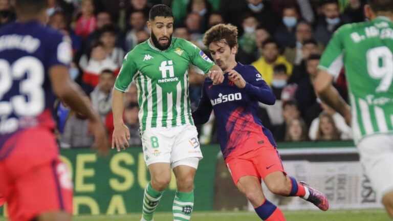 Zapeklitý případ Griezmanna: Jak je to s opcí Atlética Madrid? A je možný návrat do Barcelony?