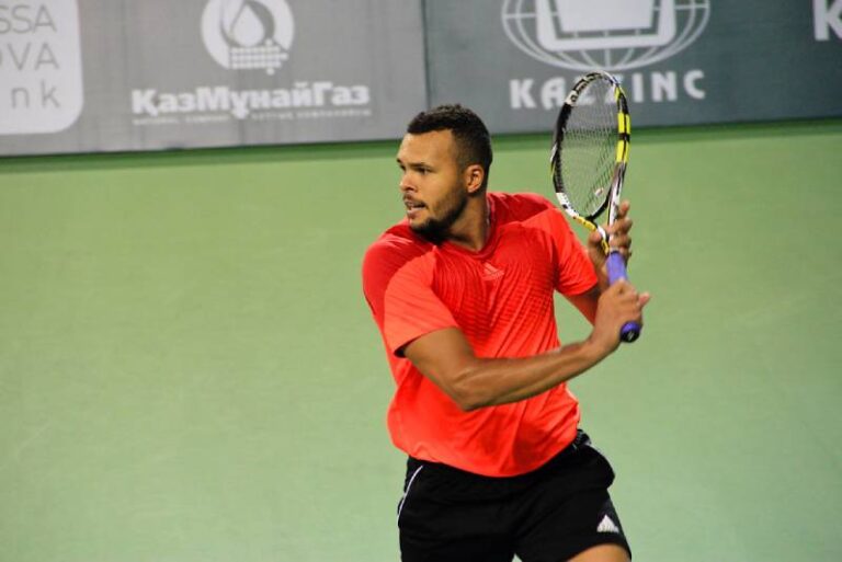 Světový tenis opouští známá a velmi oblíbená persona: Jo-Wilfried Tsonga ukončil svou bohatou kariéru
