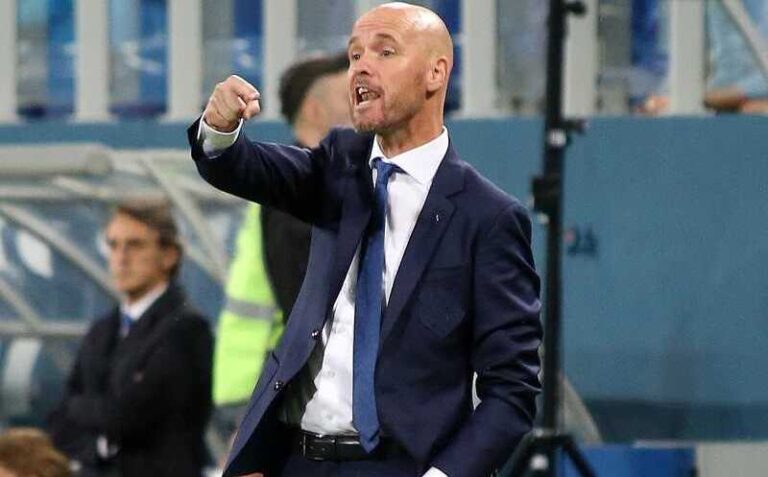 Nehrajeme jako tým, zuřil ten Hag. Pro hráče Manchesteru United ovšem žádná novinka. Chybí úcta k dresu, který oblékají