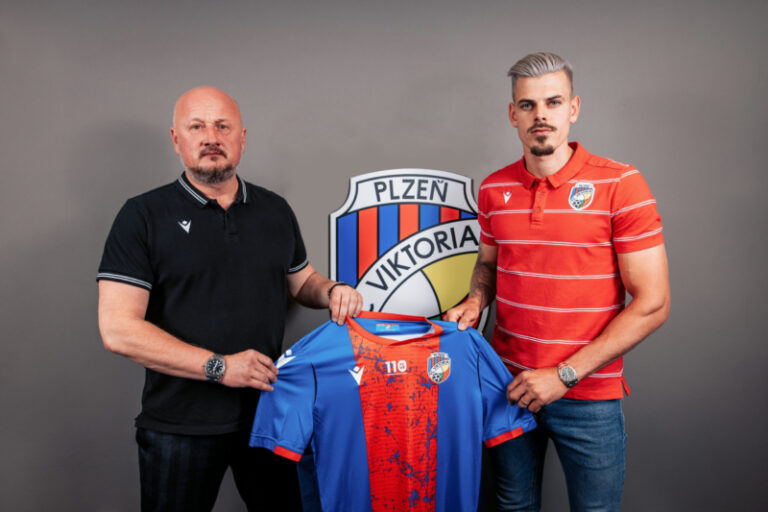 Vynikající práce Adolfa Šádka v Plzni! Takřka zadarmo posílil svůj klub a boj o titul bude opět zajímavý