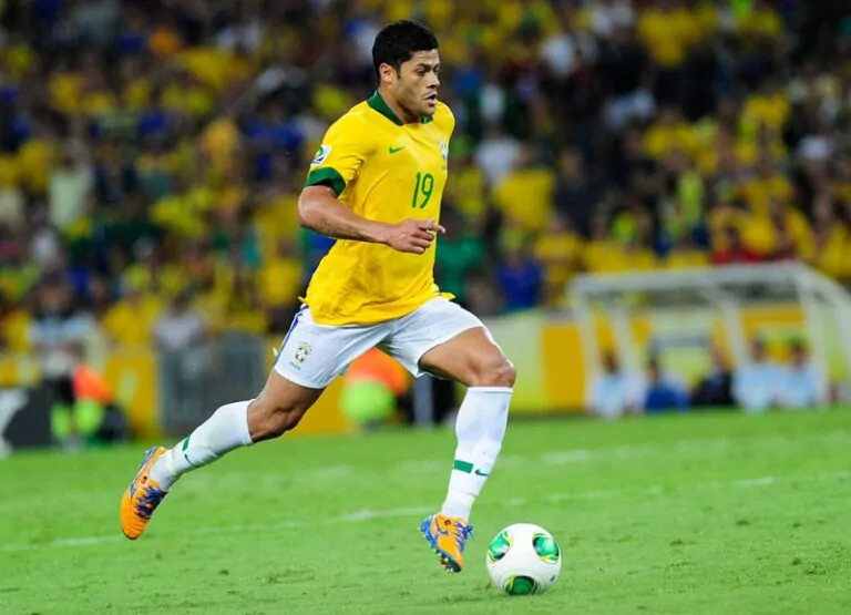 Fotbal v Brazílii není žádná sranda. Hulk ukázal po zápase drastický úbytek váhy