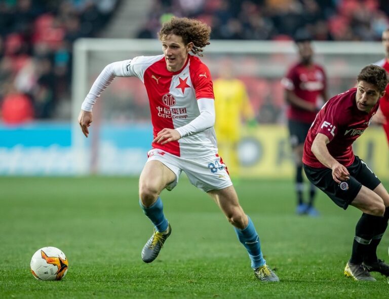 Sor jako další z řady. Které hráče dokázala Slavia rychle zpeněžit?