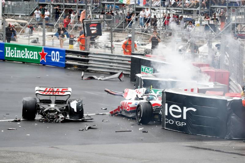 Va bene!  Haas Schumacher si schianta a Monaco Haas trova un mucchio di soldi