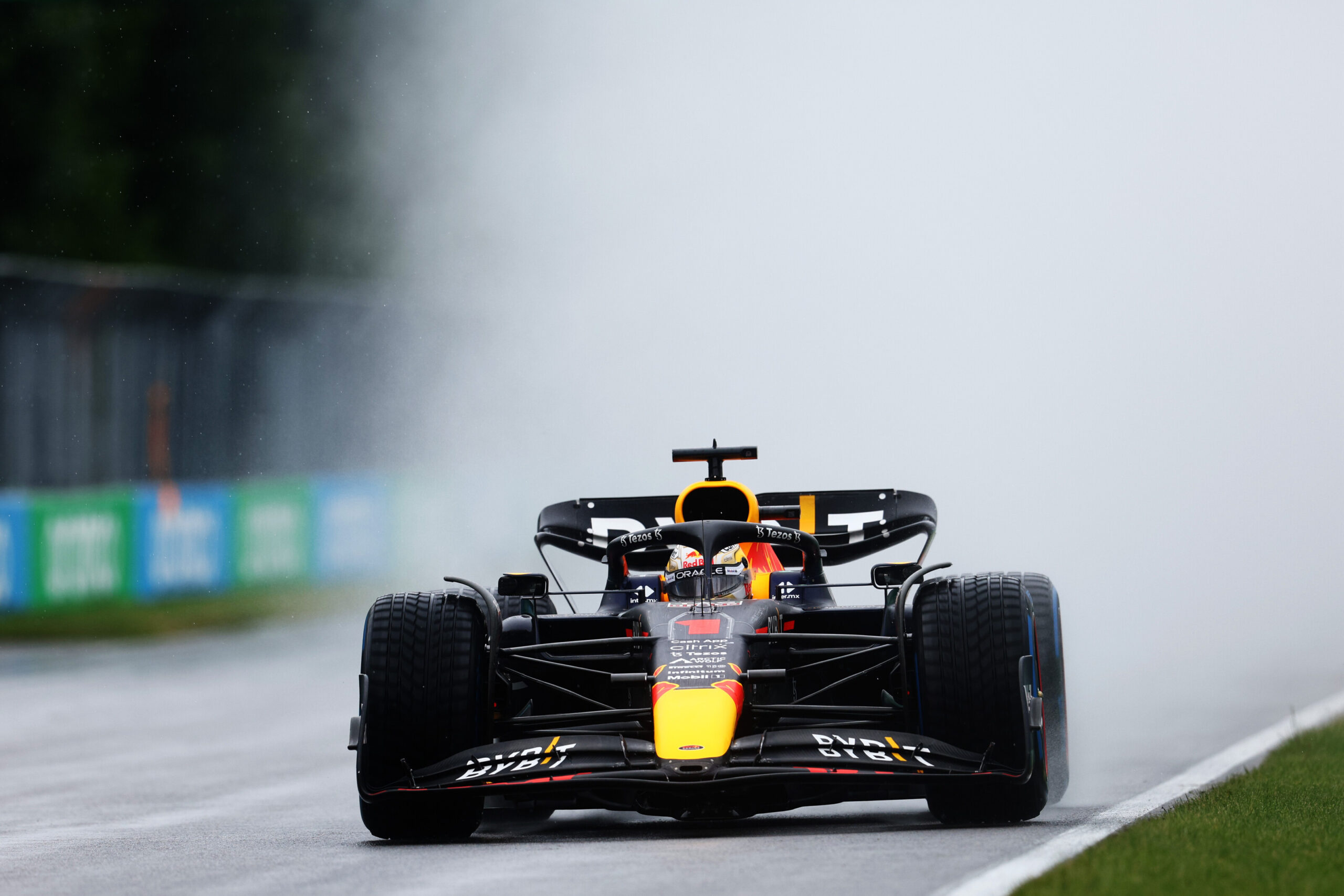 Mokrá kvalifikace v Kanadě přinesla zajímavé výsledky, kdo zajel pole position?