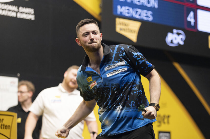 European Tour Darts v Trieru viděla strhující finále a korunování čtyřnásobného šampiona