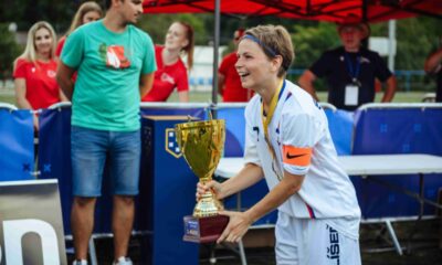 Michaela Malá s pohárem