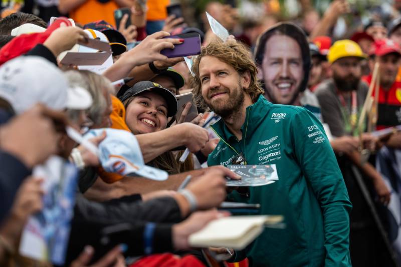 Quattro titoli, una lotta con l’ambiente e il pilota amati da tutti.  Questo è Sebastian Vettel