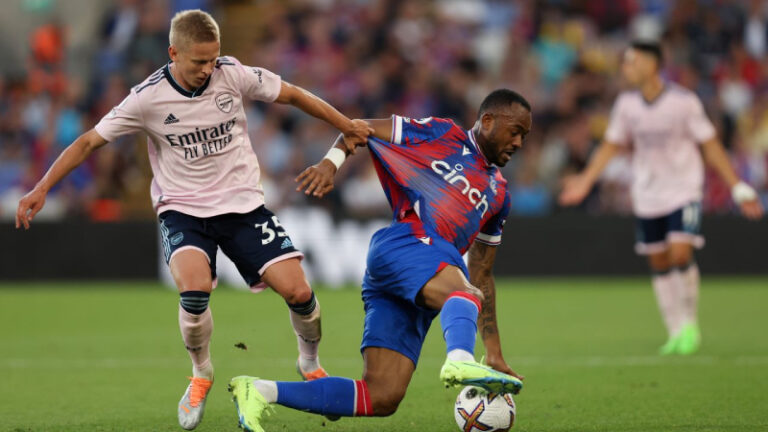 Partey lepší než Casemiro a Rodri? Ukrajinský bek Zinchenko je v Anglii terčem posměchu