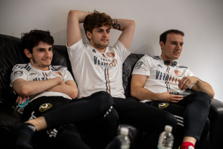 Supertým Vitality přijde o světový šampionát, padli s XL