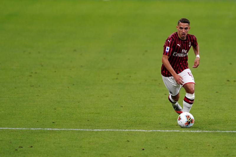 Ismael-Bennacer-AC-Milan