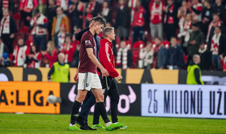 Vitrína dneška: Sparta se stydět nemusí, nejde o nejvyšší prohru. Svěřenci dánského trenéra ještě mají co dohánět